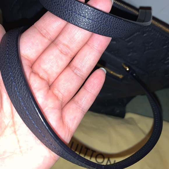 🔥🔥SOLD🔥🔥Louis Vuitton Empreinte Monogram Bag - Picture 4 of 8